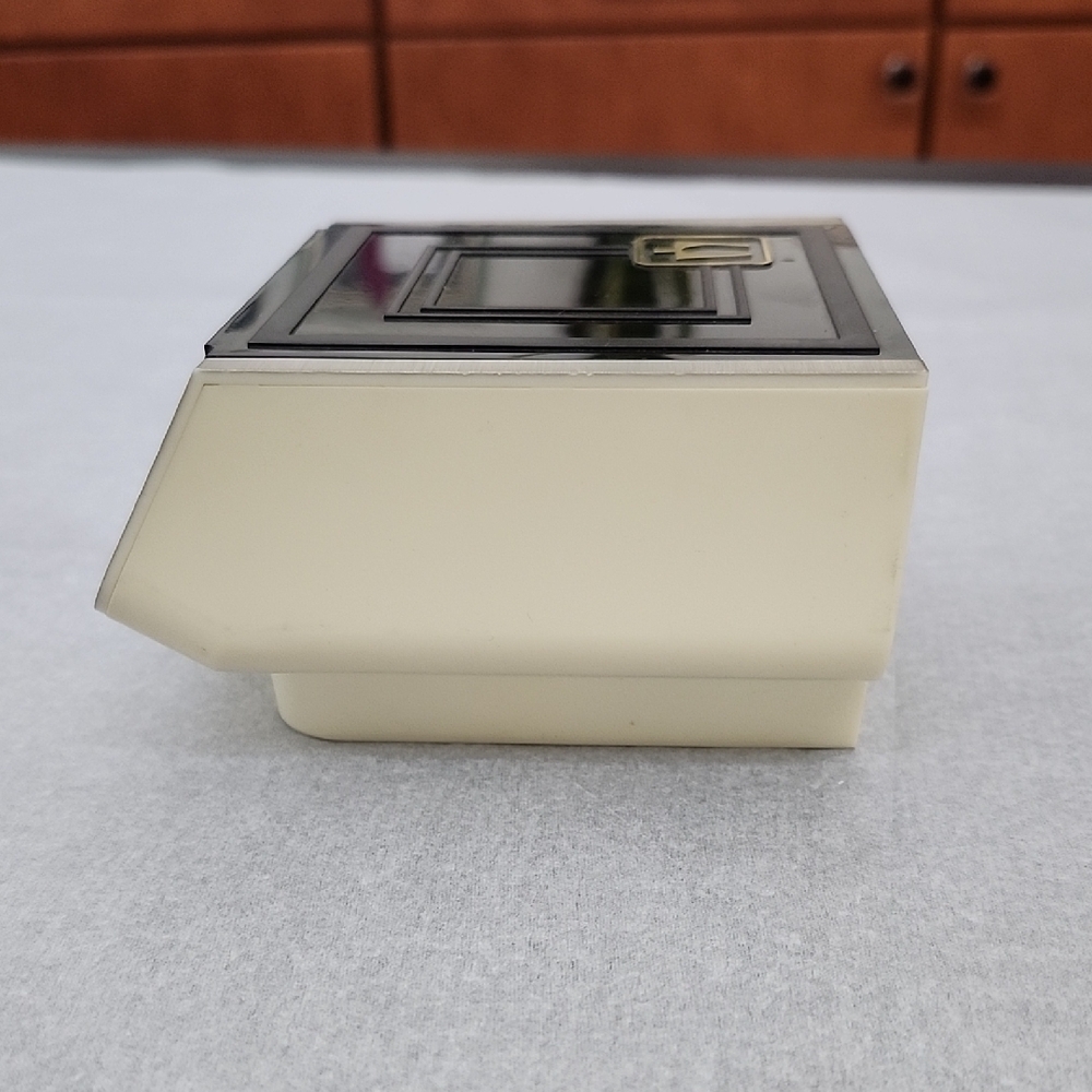 Vintage Bulova Watch Presentation Storage Box - Picture 4 of 13
